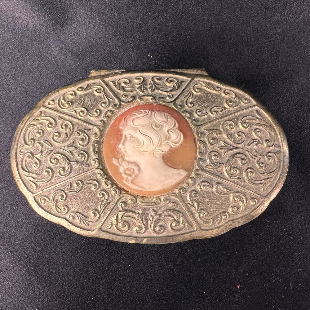 Unbranded Trinket Box Womens OS Gold Excellent Vintage Cameo Footed Ornate Metal